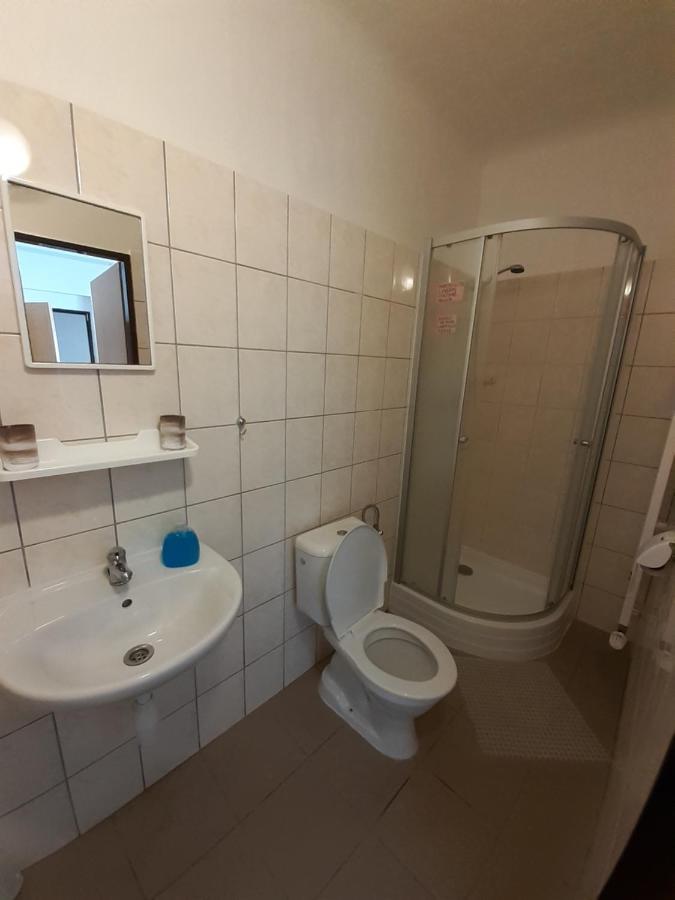 Penzion Fontana Mikulov Exteriör bild